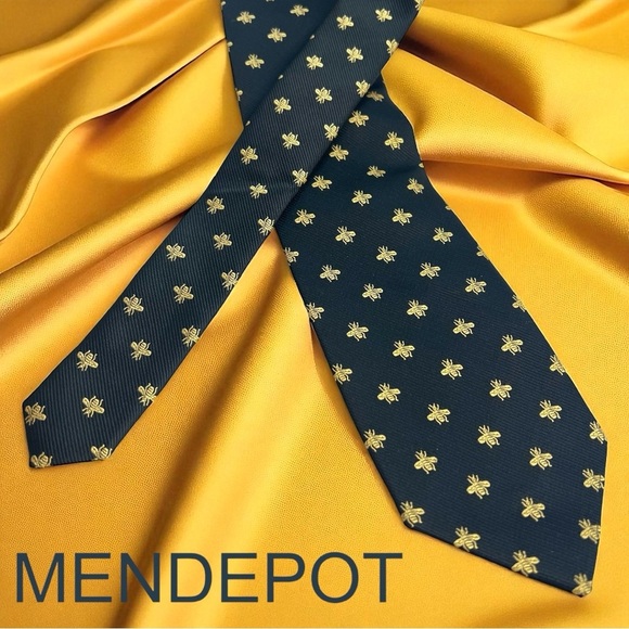 MENDEPOT Handsome Black and Gold Bee Tie - Picture 1 of 8